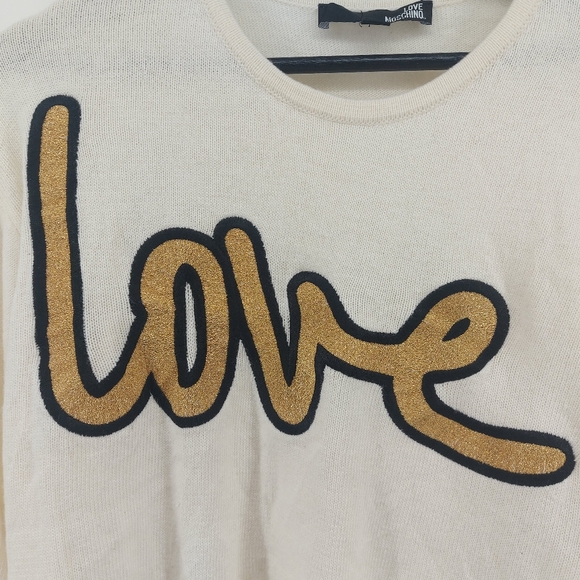 Love Moschino Cream Knit Crewneck Sweater Size Meium - Picture 3 of 7